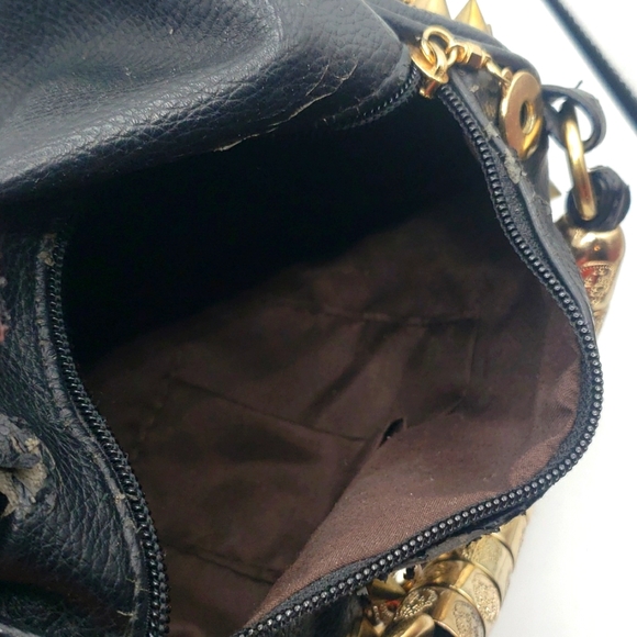 USED CONDITION BAG SIZE 7X6 COLOR BLACK WITH LOTS OF JEWEL THIS BAG NOT LEATHER - Picture 12 of 15